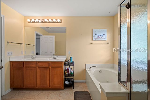 8 Waccamaw Way, Beaufort, SC 29906