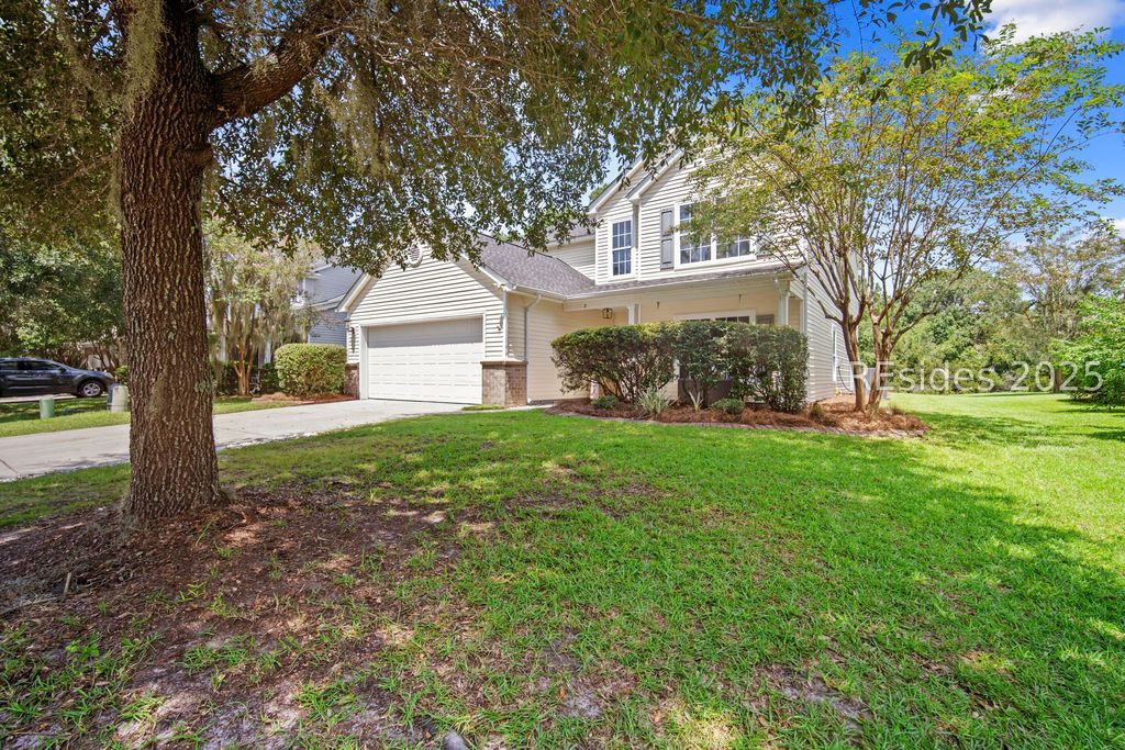 8 Waccamaw Way, Beaufort, SC 29906