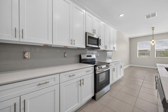 2923 BELIEVE IN YOURSELF COURT, Clermont, FL 34714