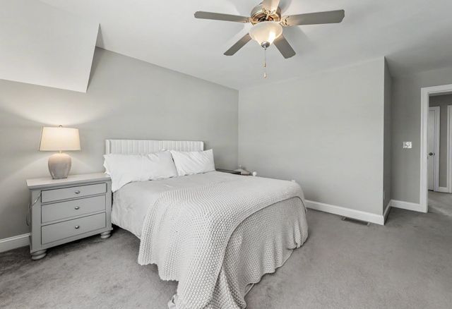 165 Shore Drive, Nashua, NH 03062