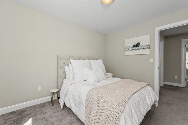 165 Shore Drive, Nashua, NH 03062