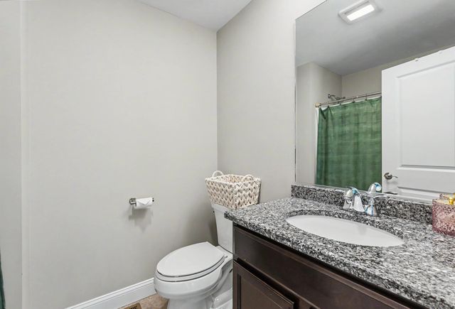 165 Shore Drive, Nashua, NH 03062