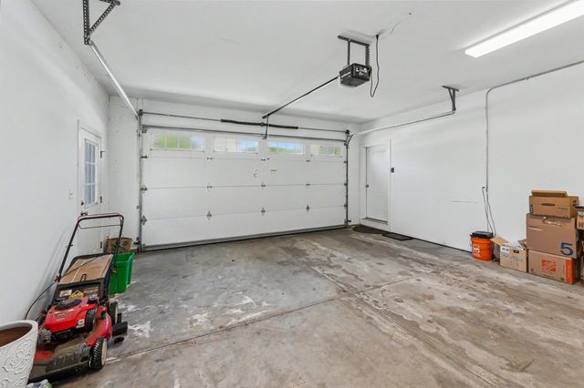 165 Shore Drive, Nashua, NH 03062