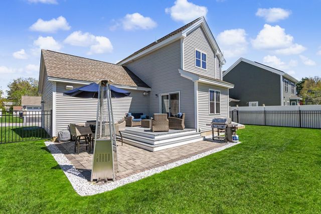 165 Shore Drive, Nashua, NH 03062