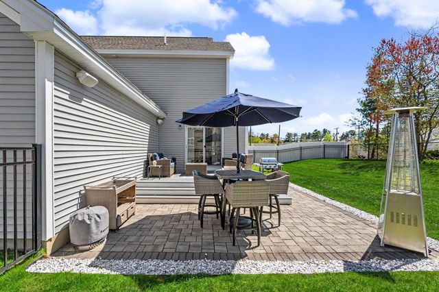 165 Shore Drive, Nashua, NH 03062