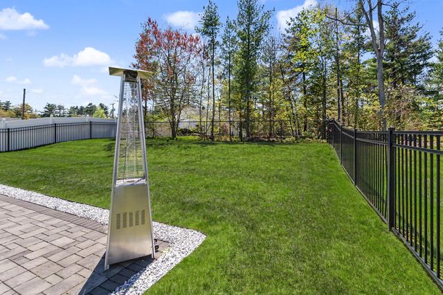 165 Shore Drive, Nashua, NH 03062
