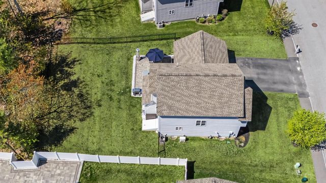 165 Shore Drive, Nashua, NH 03062
