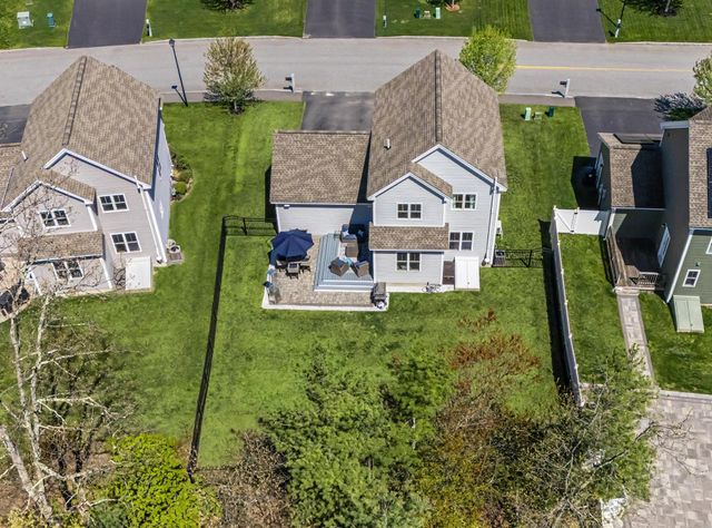 165 Shore Drive, Nashua, NH 03062