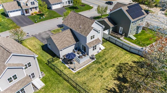 165 Shore Drive, Nashua, NH 03062