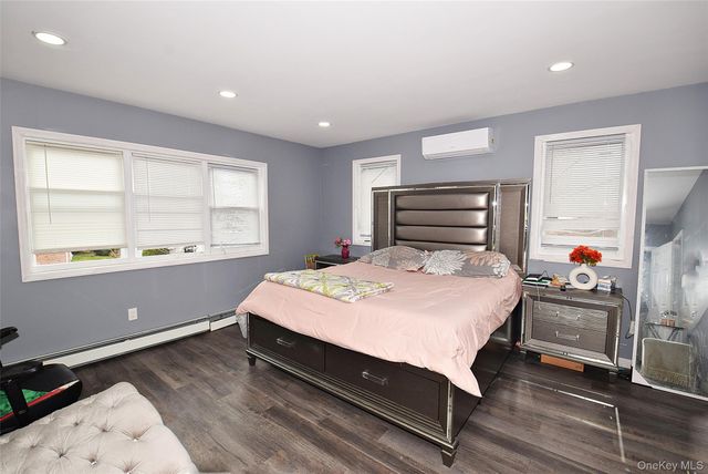 468 Keller Avenue, Elmont, NY 11003