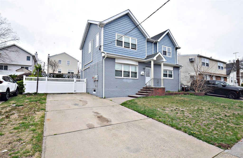 468 Keller Avenue, Elmont, NY 11003