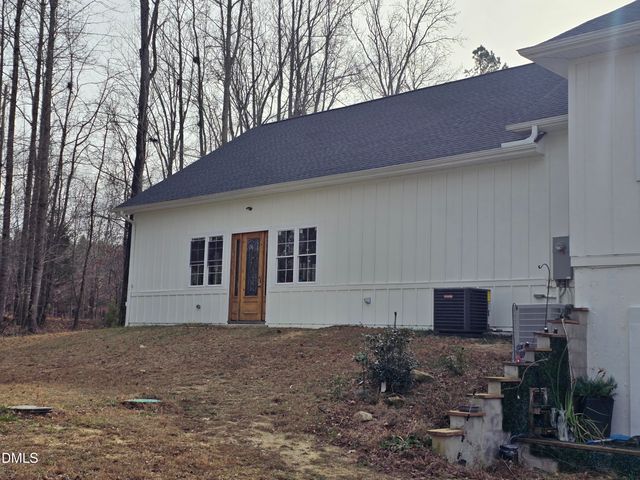 65 Soggy Bottom Trail, Zebulon, NC 27597