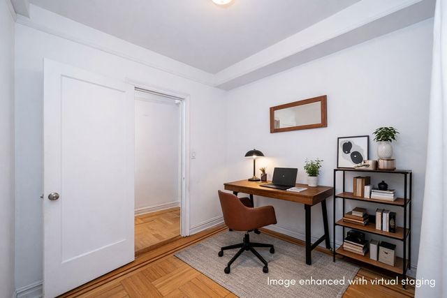 250 Cabrini Blvd Apt 3F, New York City, NY 10033