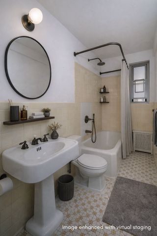 250 Cabrini Blvd Apt 3F, New York City, NY 10033