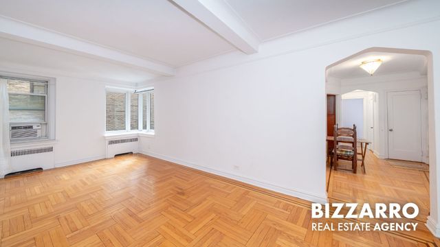 250 Cabrini Blvd Apt 3F, New York City, NY 10033