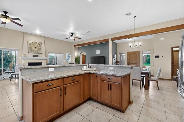 36 Caballo Viejo, Santa Fe, NM 87508