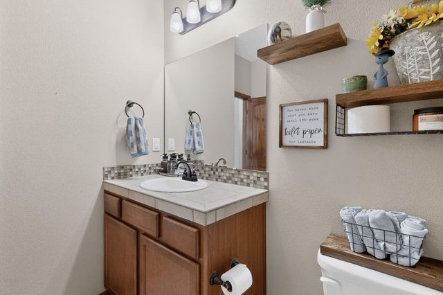 36 Caballo Viejo, Santa Fe, NM 87508