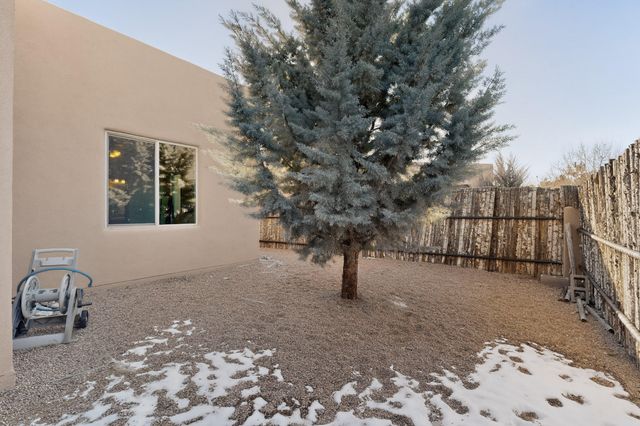 36 Caballo Viejo, Santa Fe, NM 87508