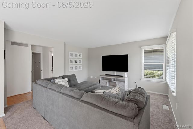 1661 Scio Ridge Road, Scio Township, MI 48103