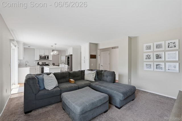 1661 Scio Ridge Road, Scio Township, MI 48103