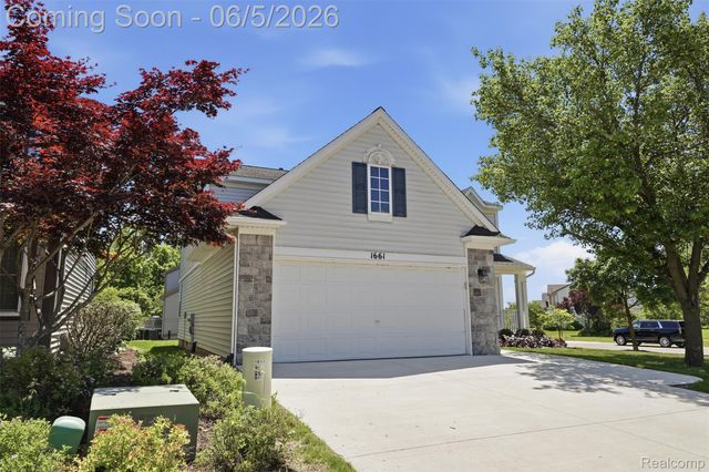 1661 Scio Ridge Road, Scio Township, MI 48103