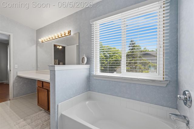 1661 Scio Ridge Road, Scio Township, MI 48103