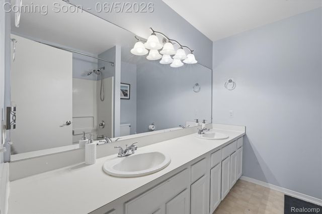 1661 Scio Ridge Road, Scio Township, MI 48103