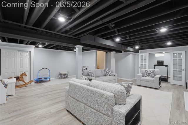 1661 Scio Ridge Road, Scio Township, MI 48103