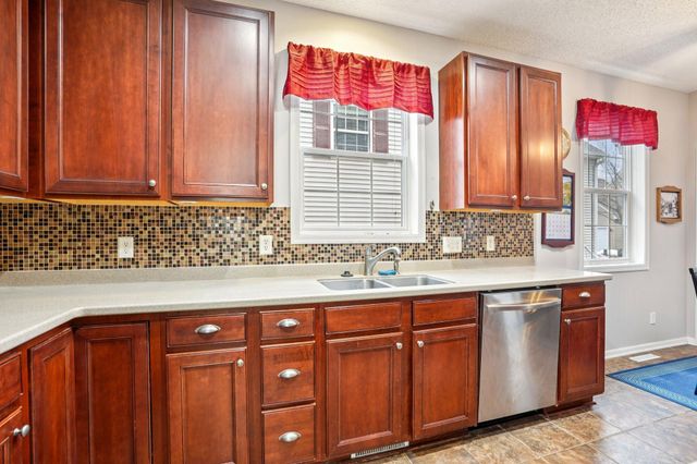 15583 Crab Apple Lane, Eden Prairie, MN 55347