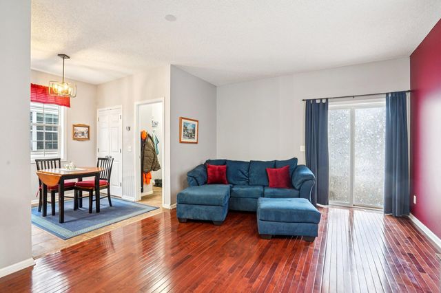 15583 Crab Apple Lane, Eden Prairie, MN 55347