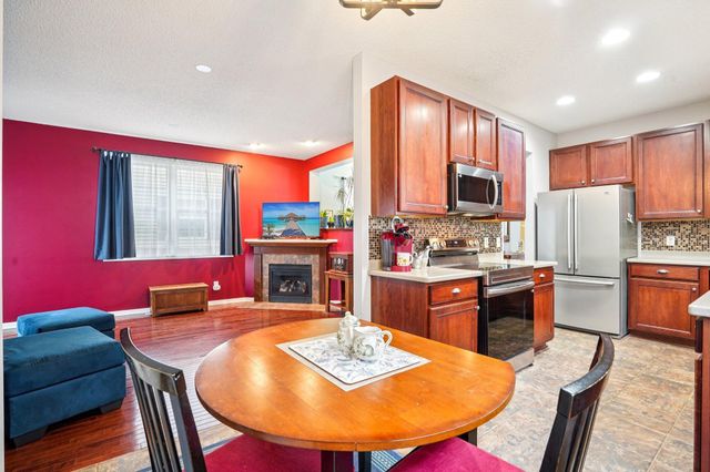 15583 Crab Apple Lane, Eden Prairie, MN 55347