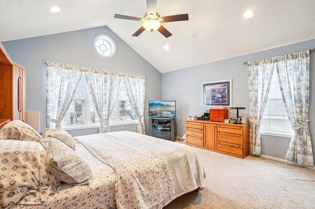 15583 Crab Apple Lane, Eden Prairie, MN 55347