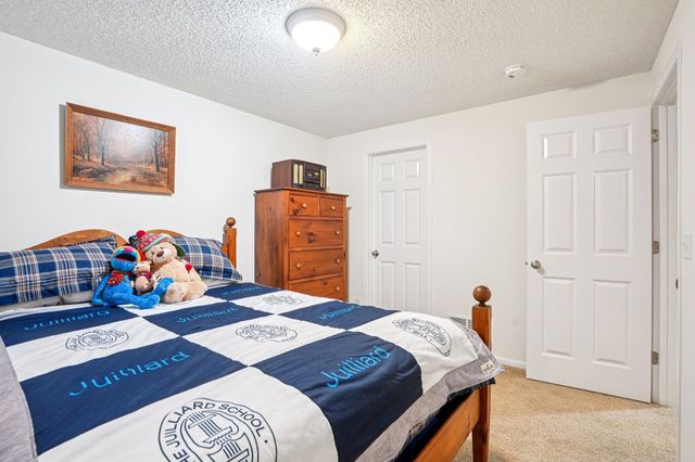 15583 Crab Apple Lane, Eden Prairie, MN 55347