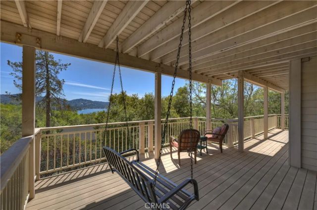 1184 Acadia, Lake Arrowhead, CA 92352