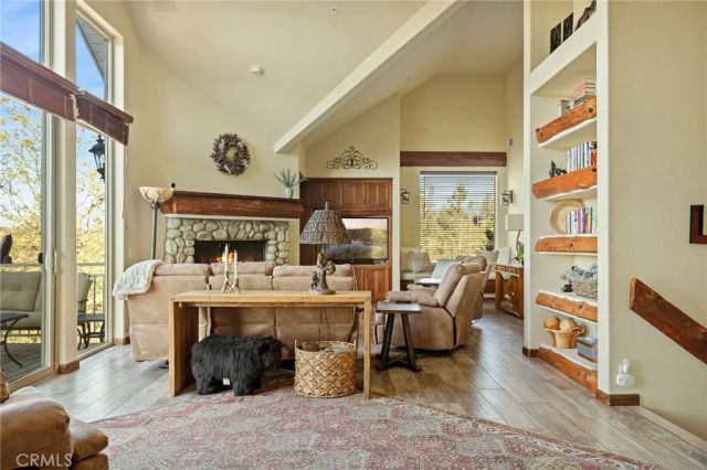 1184 Acadia, Lake Arrowhead, CA 92352