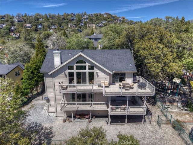 1184 Acadia, Lake Arrowhead, CA 92352