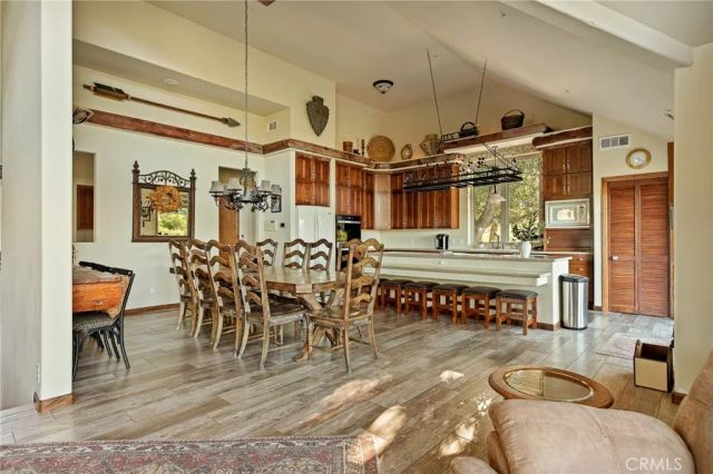 1184 Acadia, Lake Arrowhead, CA 92352