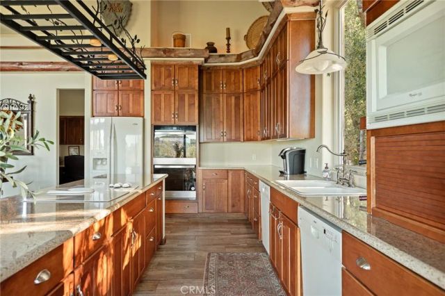 1184 Acadia, Lake Arrowhead, CA 92352