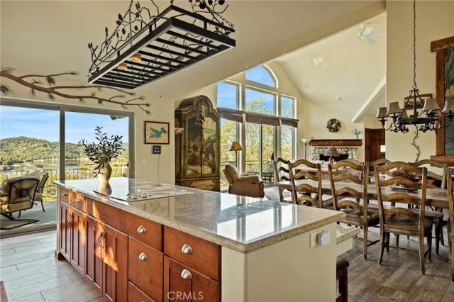 1184 Acadia, Lake Arrowhead, CA 92352