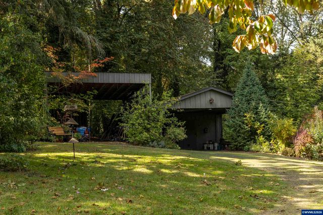 4599 Eagle Crest Rd NW, Salem, OR 97304