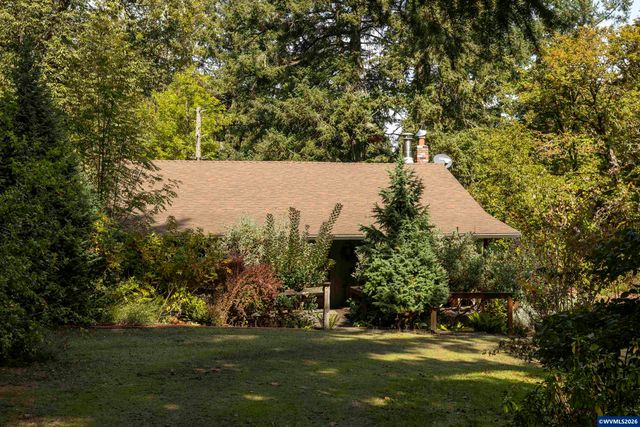 4599 Eagle Crest Rd NW, Salem, OR 97304