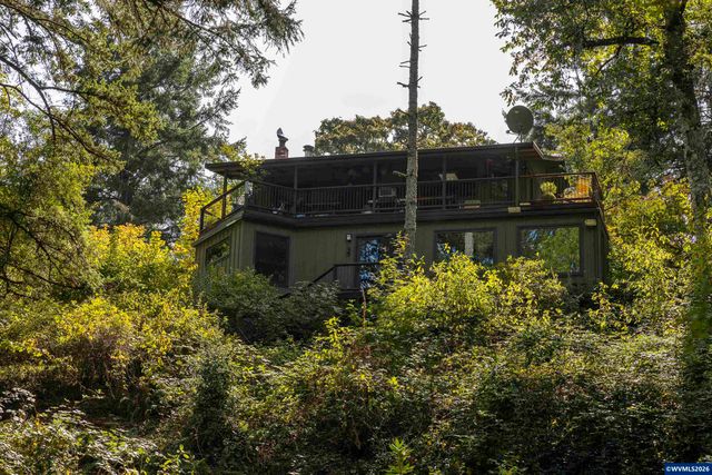 4599 Eagle Crest Rd NW, Salem, OR 97304