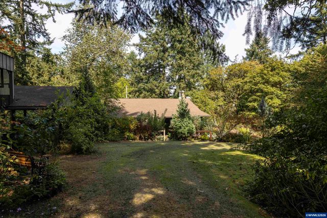4599 Eagle Crest Rd NW, Salem, OR 97304