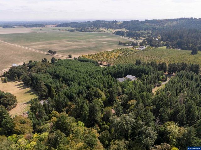 4599 Eagle Crest Rd NW, Salem, OR 97304