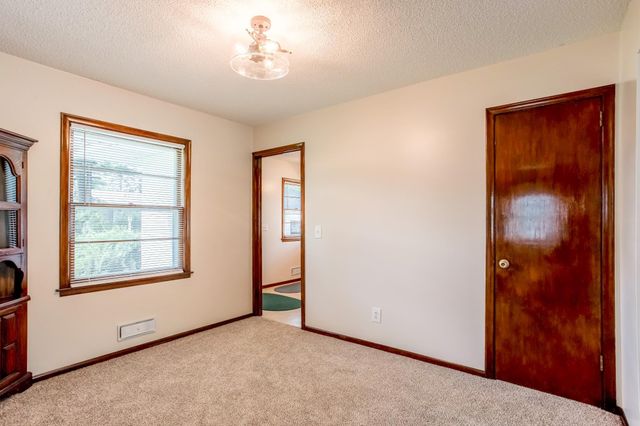 5009 54th Avenue N, Crystal, MN 55429
