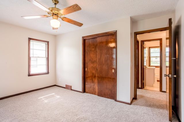 5009 54th Avenue N, Crystal, MN 55429