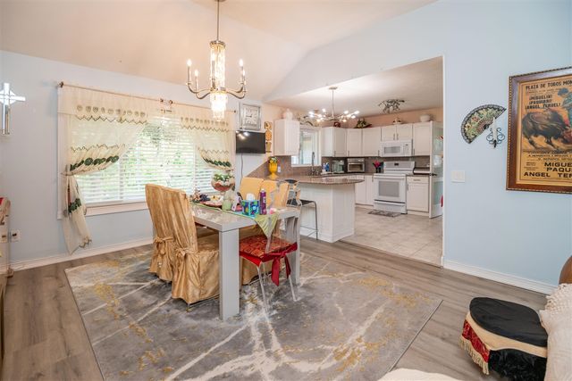 989 Mccabe Avenue, Ada, MI 49301