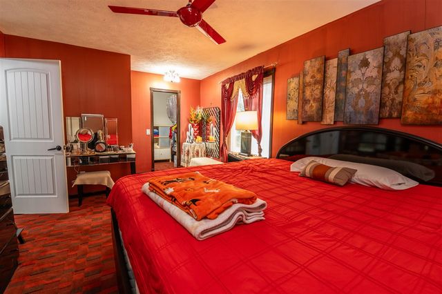 989 Mccabe Avenue, Ada, MI 49301