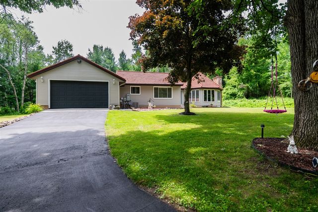 989 Mccabe Avenue, Ada, MI 49301