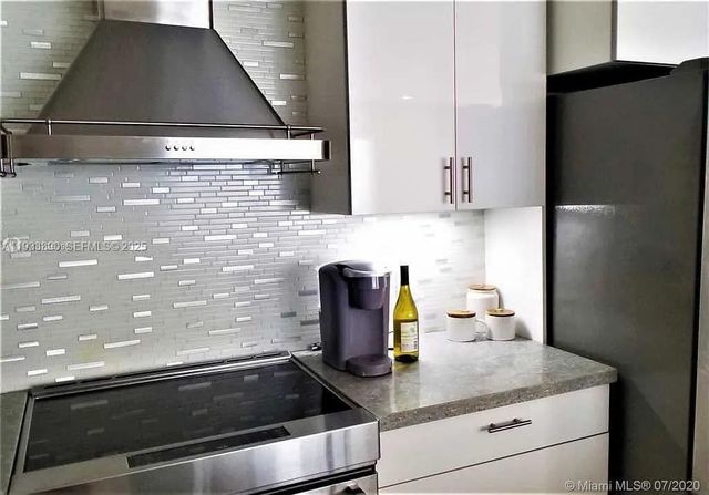 1731 NE 172nd St 0, North Miami Beach, FL 33162